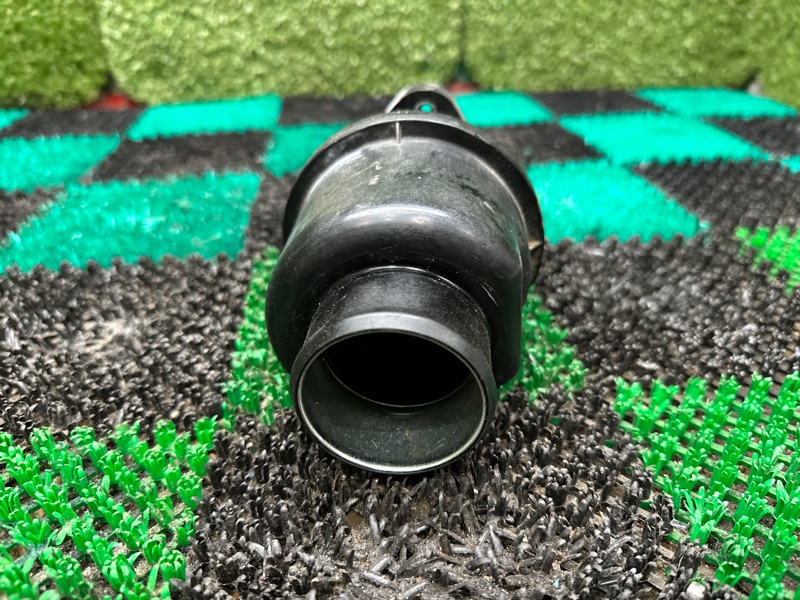 Патрубок впускного коллектора, 2000 рублей, Москва