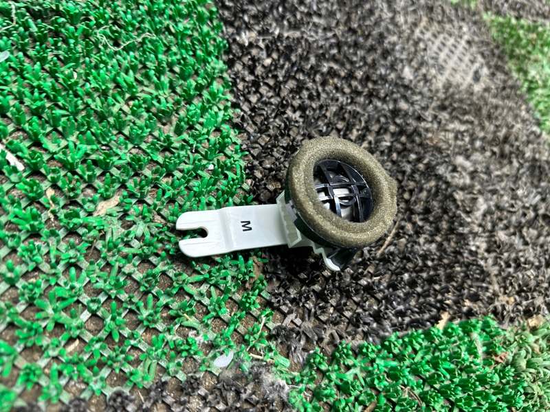 Динамик, 2000 рублей, Москва