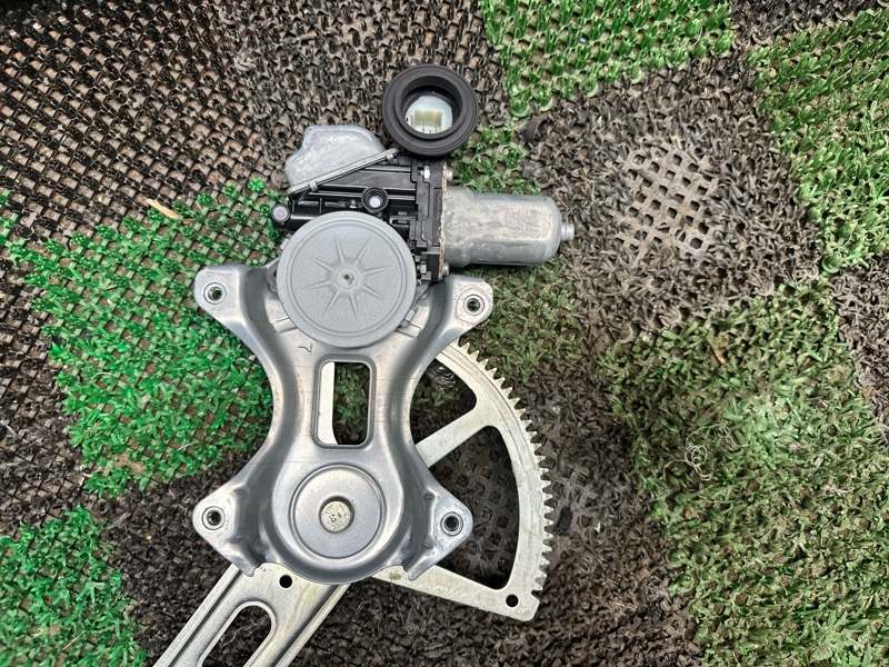 Стеклоподъемник, 5000 рублей, Москва