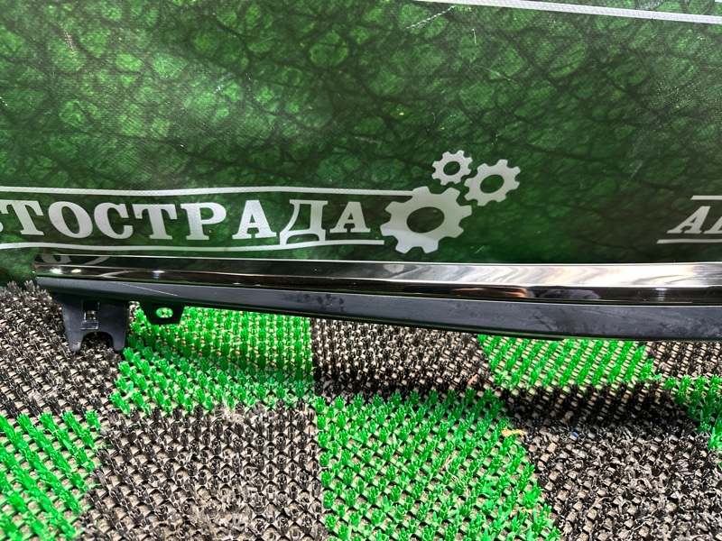 Накладка крышки багажника, 30000 рублей, Москва