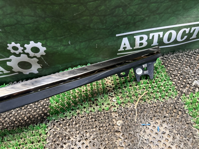 Накладка крышки багажника, 30000 рублей, Москва