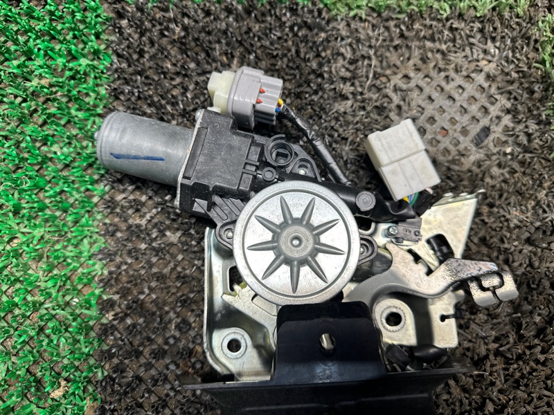 Замок багажника, 30000 рублей, Москва