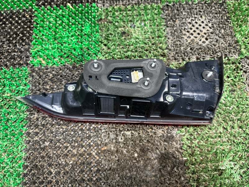 Фонарь в крышку багажника, 25000 рублей, Москва