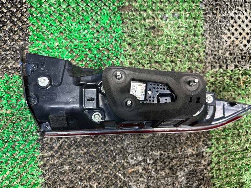 Фонарь в крышку багажника, 25000 рублей, Москва