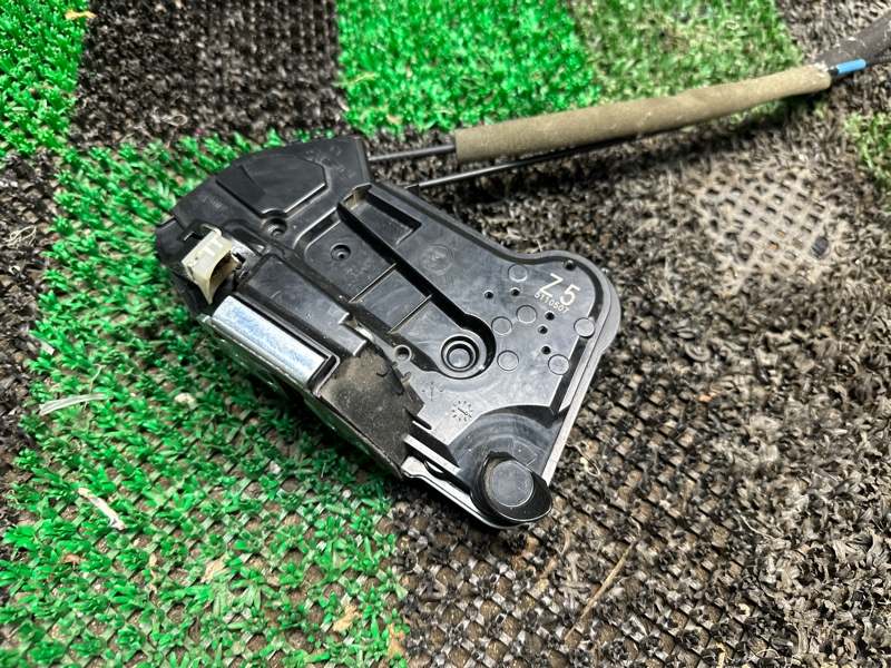 Замок боковой двери, 10000 рублей, Москва