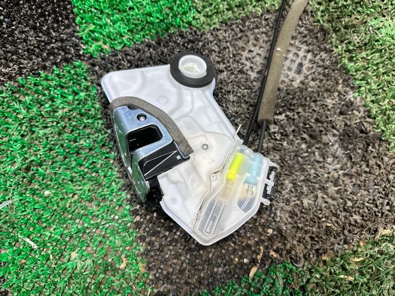 Замок боковой двери, 10000 рублей, Москва