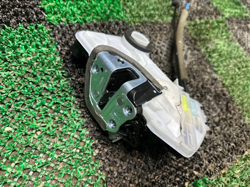 Замок боковой двери, 10000 рублей, Москва