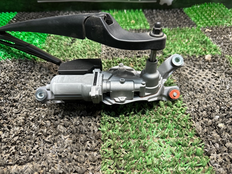 Моторчик дворника, 10000 рублей, Москва