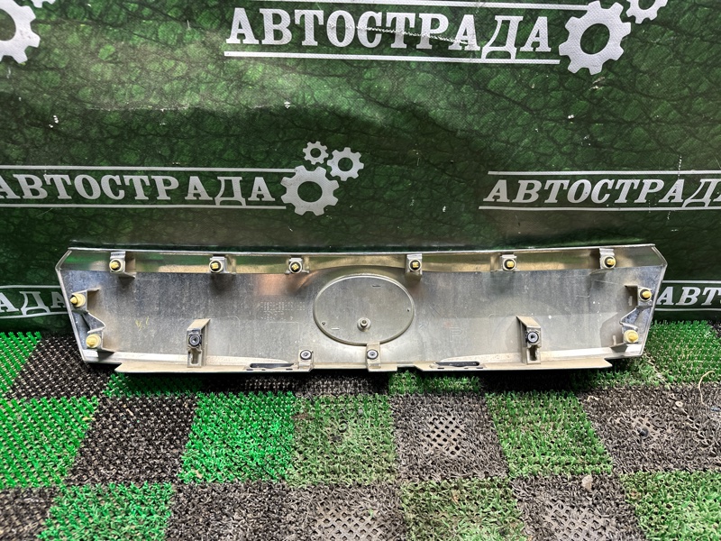 Накладка двери багажника, 12000 рублей, Москва