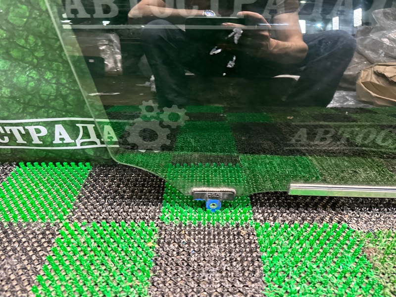 Стекло двери, 10000 рублей, Москва