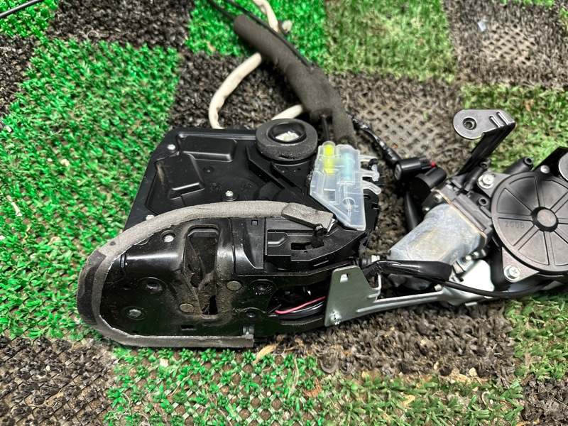 Замок боковой двери, 40000 рублей, Москва