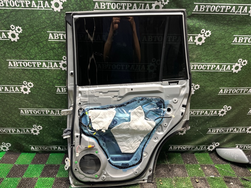 Дверь, 100000 рублей, Москва