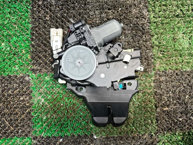 Замок багажника, 15000 рублей, Москва