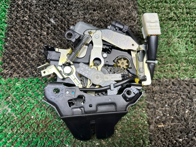 Замок багажника, 15000 рублей, Москва