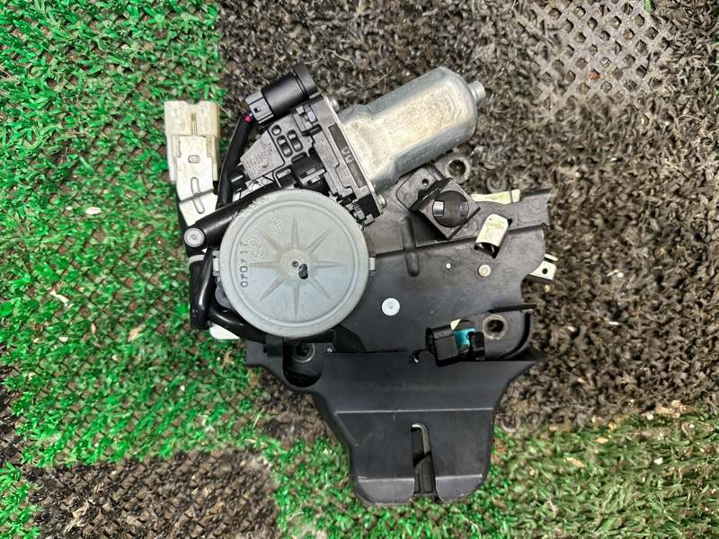 Замок багажника, 15000 рублей, Москва