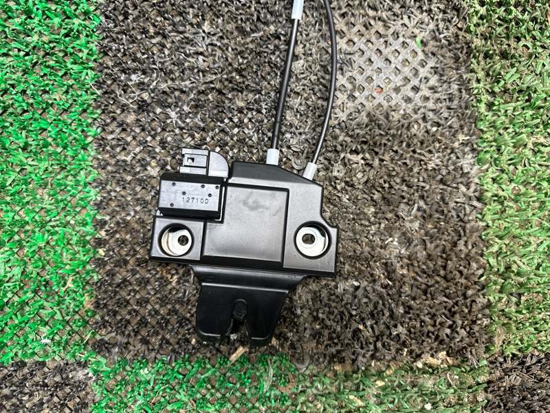 Замок багажника, 6000 рублей, Москва