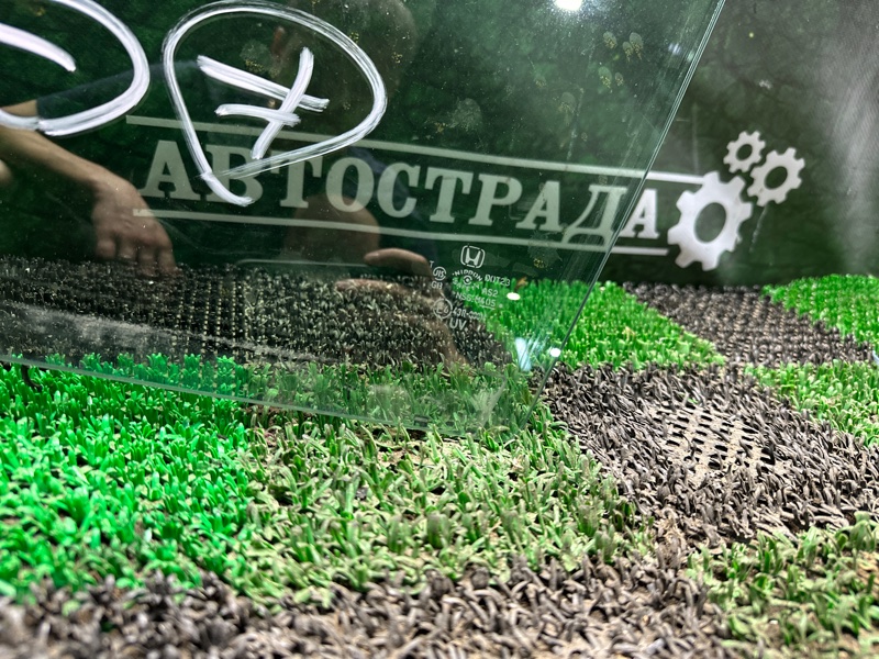 Стекло двери, 15000 рублей, Москва