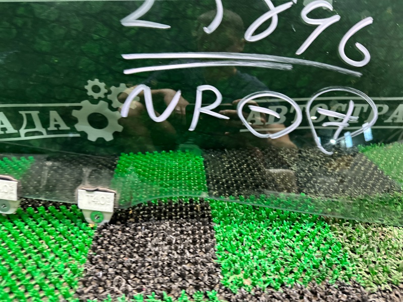 Стекло двери, 15000 рублей, Москва