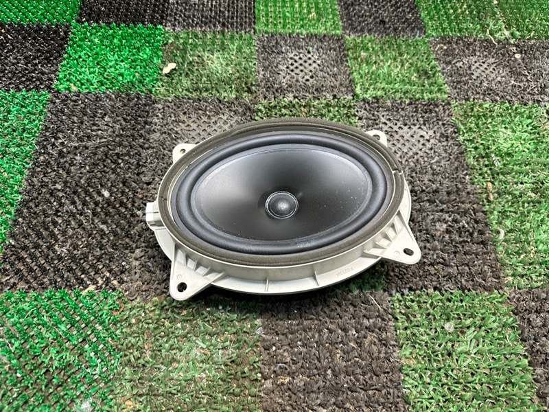 Динамик, 1000 рублей, Москва