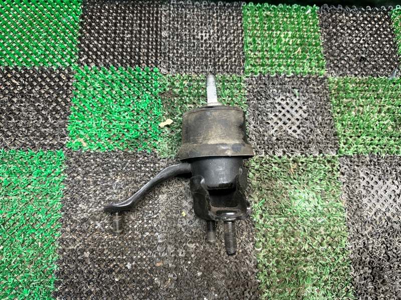 Подушка двигателя, 1000 рублей, Москва