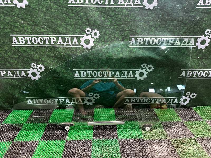 Стекло двери, 8000 рублей, Москва