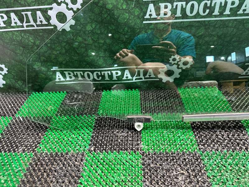 Стекло двери, 8000 рублей, Москва