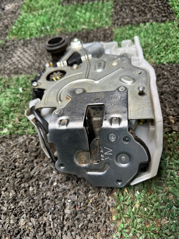 Замок боковой двери, 10000 рублей, Москва