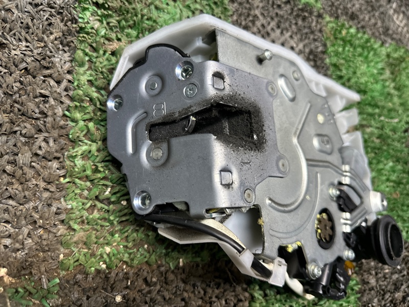 Замок боковой двери, 10000 рублей, Москва