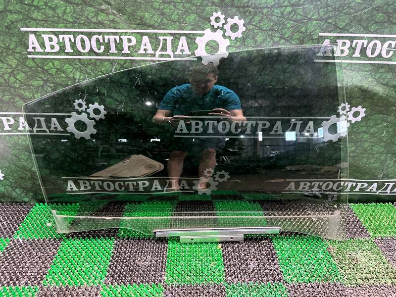 Стекло двери, 10000 рублей, Москва