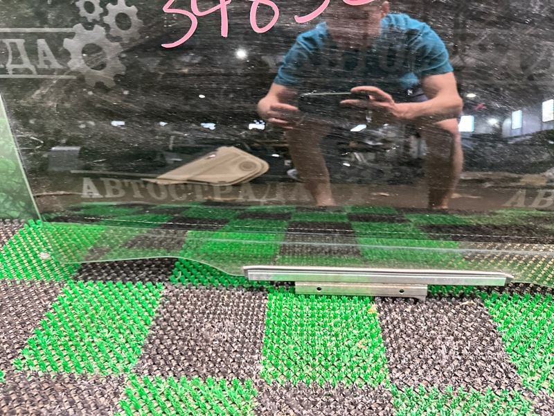 Стекло двери, 10000 рублей, Москва