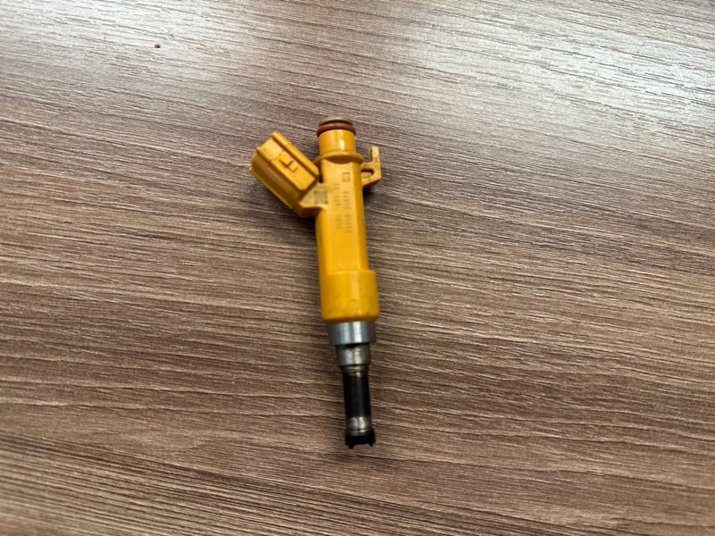 Топливная форсунка, 2000 рублей, Москва