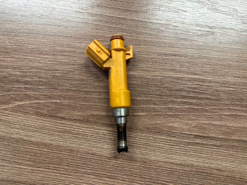 Топливная форсунка, 2000 рублей, Москва