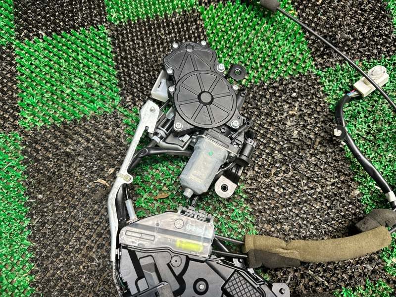 Замок боковой двери, 40000 рублей, Москва