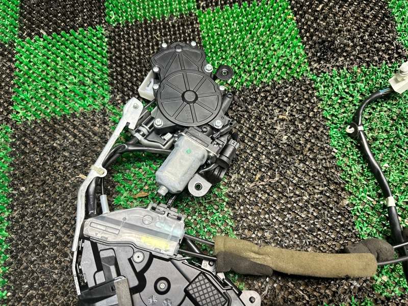 Замок боковой двери, 40000 рублей, Москва