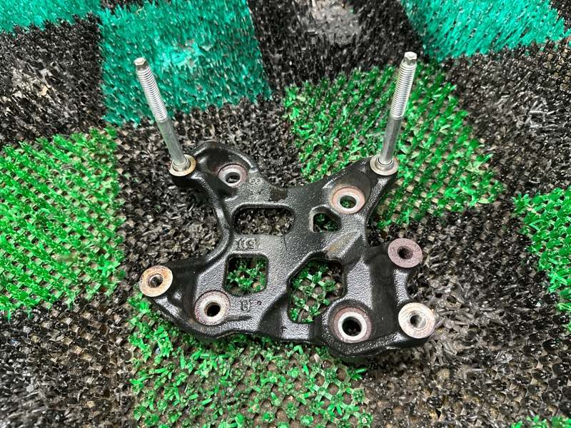 Кронштейн компрессора кондиционера, 3000 рублей, Москва