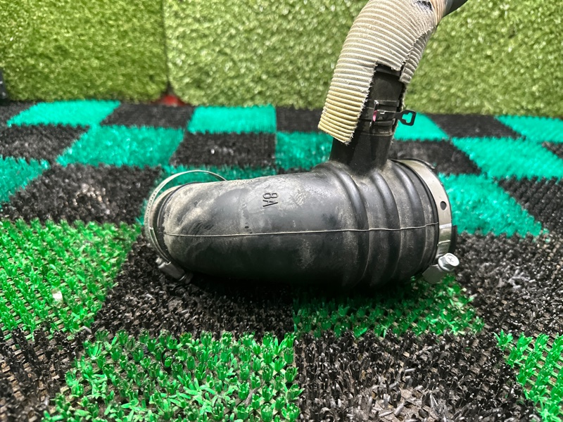 Патрубок воздушного фильтра, 2000 рублей, Москва