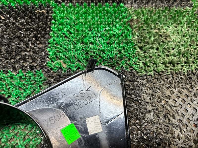 Накладка двери багажника, 3000 рублей, Москва