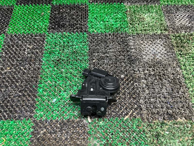 Замок багажника, 4000 рублей, Москва