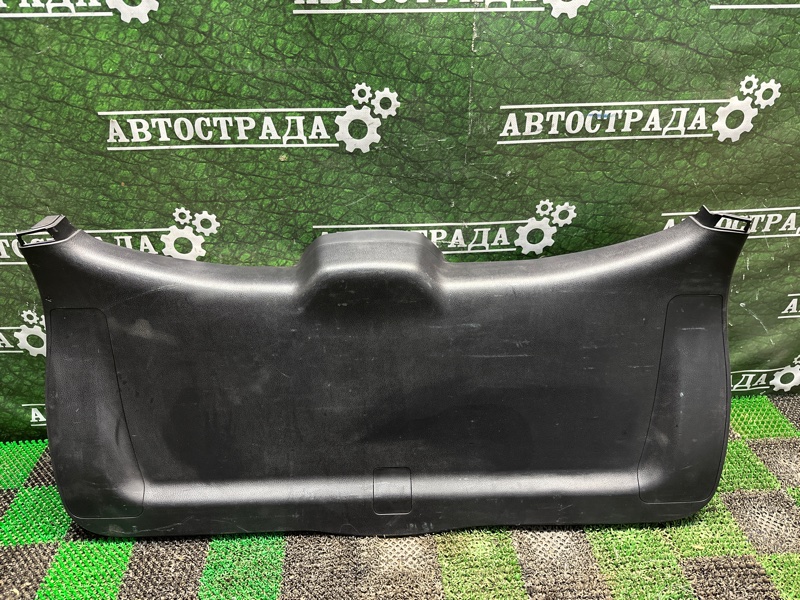 Обшивка двери багажника, 10000 рублей, Москва