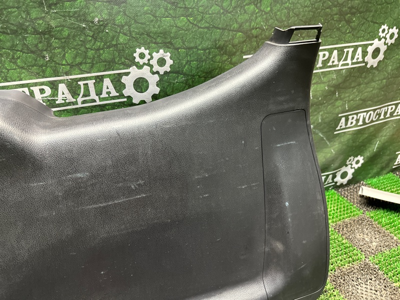 Обшивка двери багажника, 10000 рублей, Москва