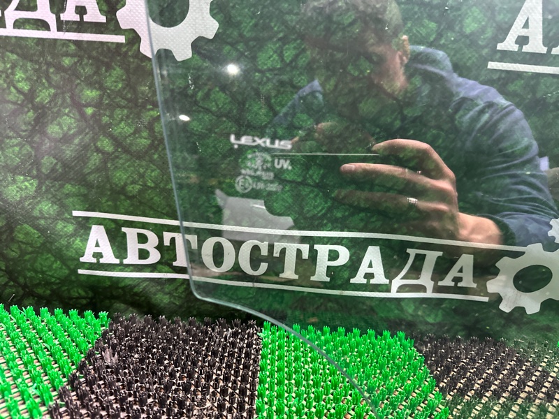 Стекло двери, 55000 рублей, Москва