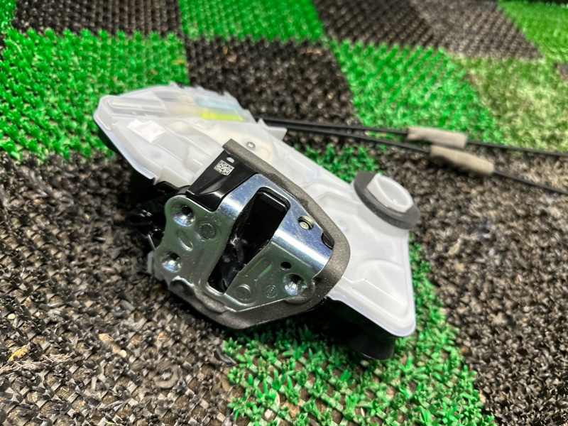 Замок боковой двери, 15000 рублей, Москва