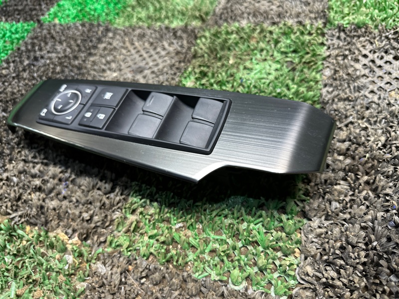 Блок управления стеклоподъемниками, 1000 рублей, Москва