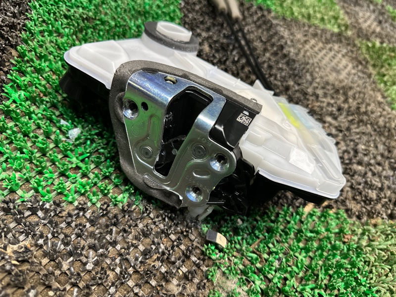 Замок боковой двери, 15000 рублей, Москва