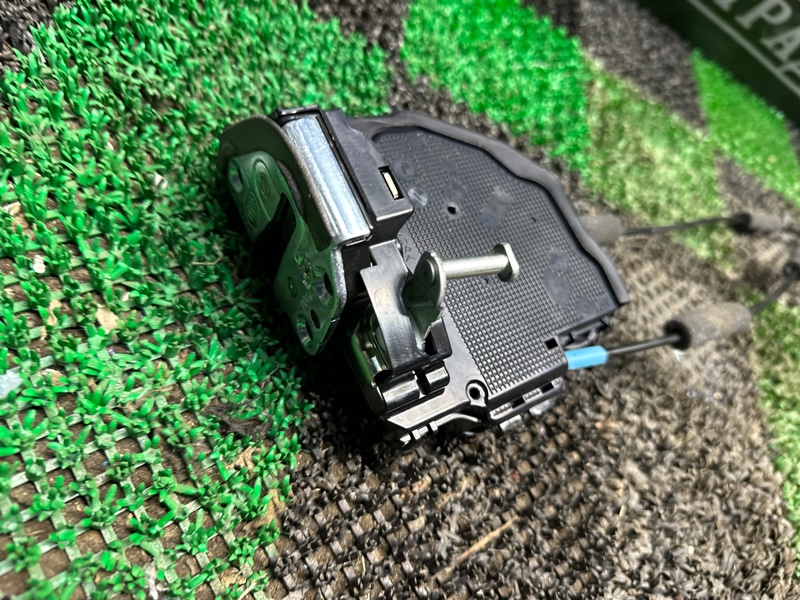 Замок боковой двери, 5000 рублей, Москва