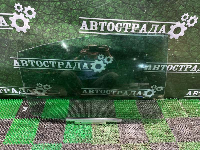 Стекло двери, 30000 рублей, Москва
