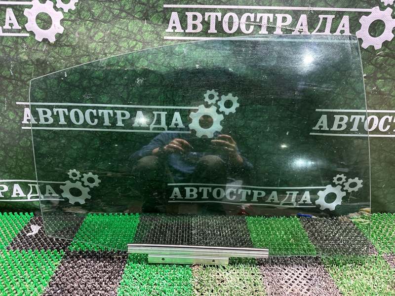 Стекло двери, 30000 рублей, Москва