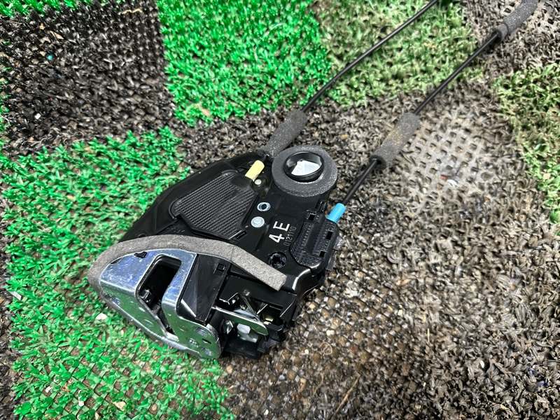 Замок боковой двери, 5000 рублей, Москва