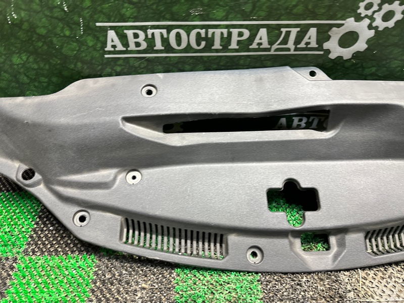 Накладка замка капота, 10000 рублей, Москва