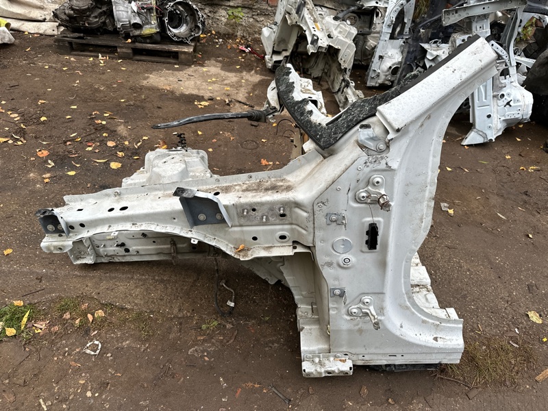 Лонжерон, 70000 рублей, Москва